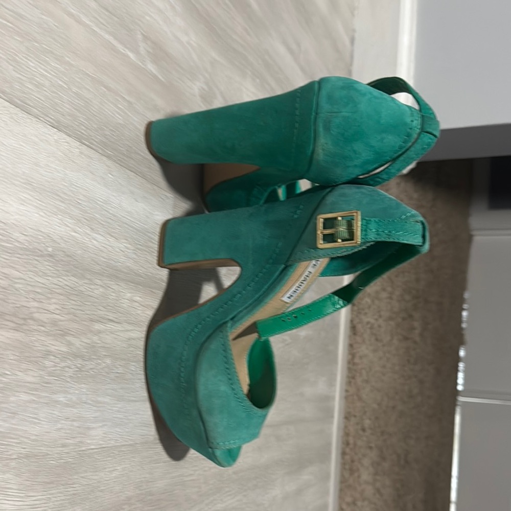 Steve Madden Green Platform Shoes Elegant Peep-Toe Design - Picture 3 of 4
